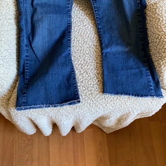 Y2K Levi’s 512 cut off bell bottom jeans - Picture 3 of 4